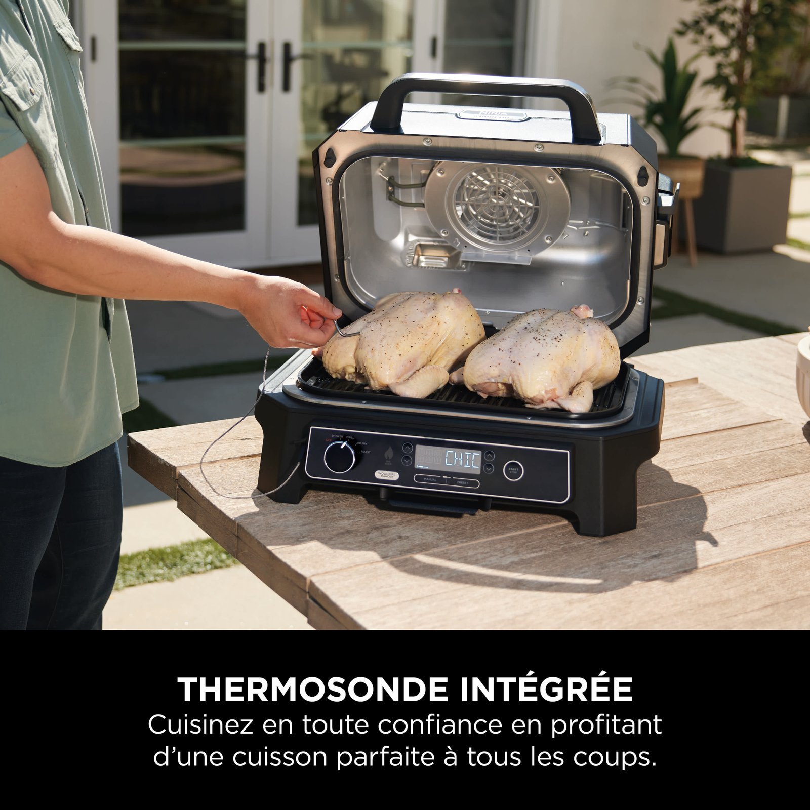 barbecue-electrique-et-fumoir-ninja-woodfire-pro-xl-avec-thermosonde-smart-cook-og850eu-5-1.jpg