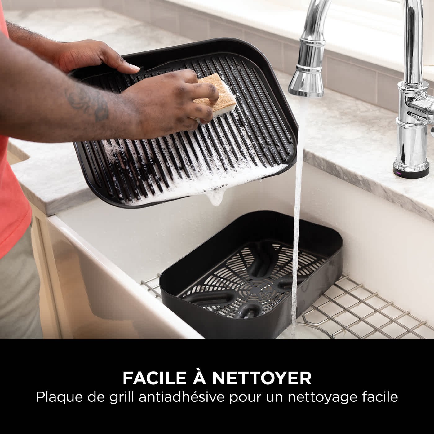 barbecue-electrique-fumoir-ninja-woodfire-og701eu-7