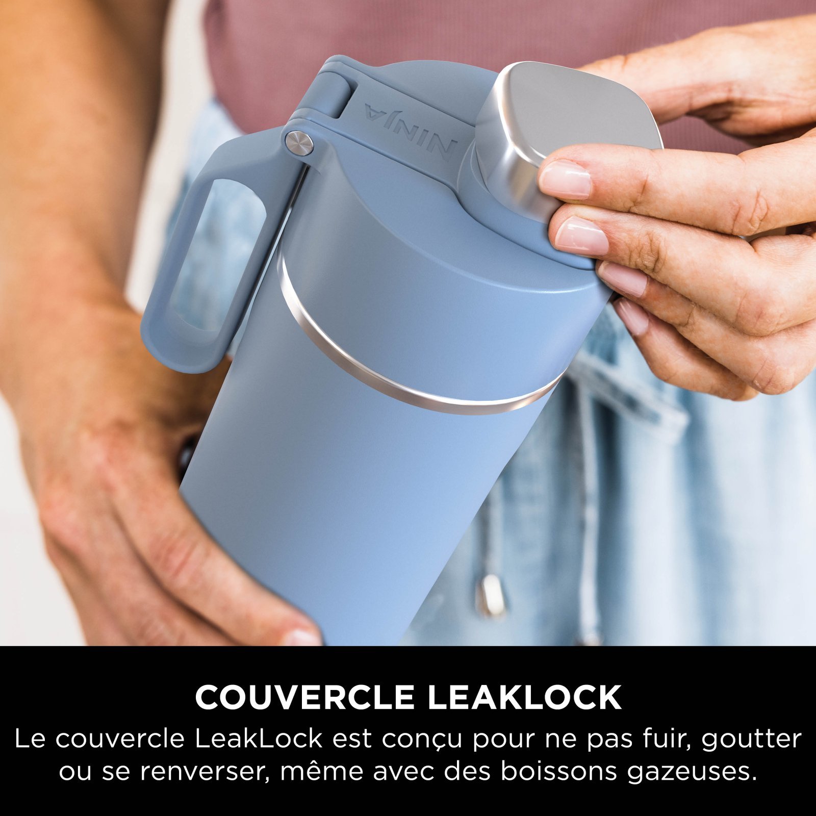 gourde-isotherme-ninja-thirsti-bleue-700-ml-5-1.jpg